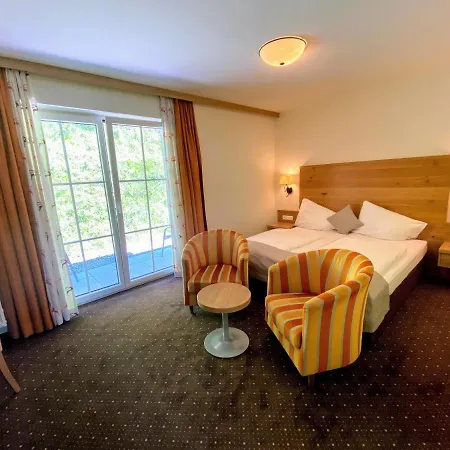 Hotel Laudersbach 3*