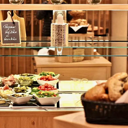 Ξενοδοχείο Laudersbach 3*